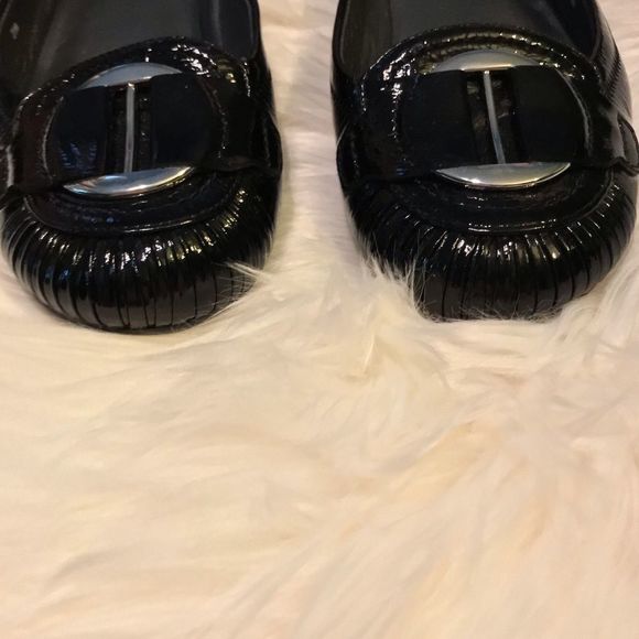 NWOB $385 Stuart Weitzmann | Patent Leather | Metal Adornment | Flat Shoes - Picture 3 of 10